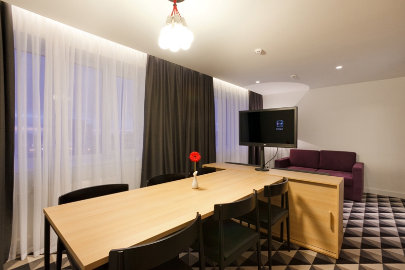 SMART-апартаменты с мини конференц-залом всего за 6300 рублей в сутки!